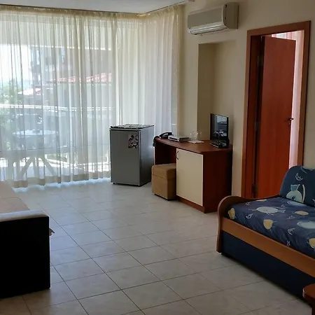 Family Hotel Africana 호텔 3*