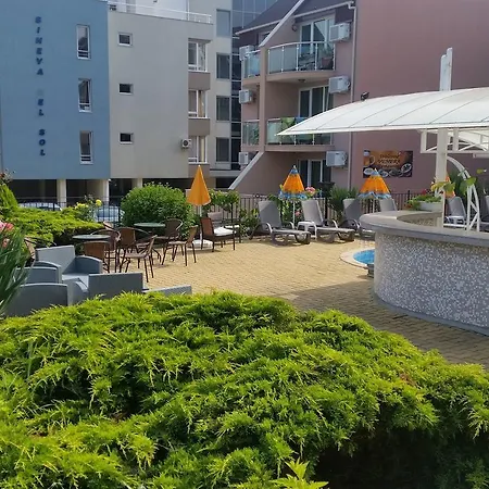 Family Hotel Africana 3* 스베티 블라스